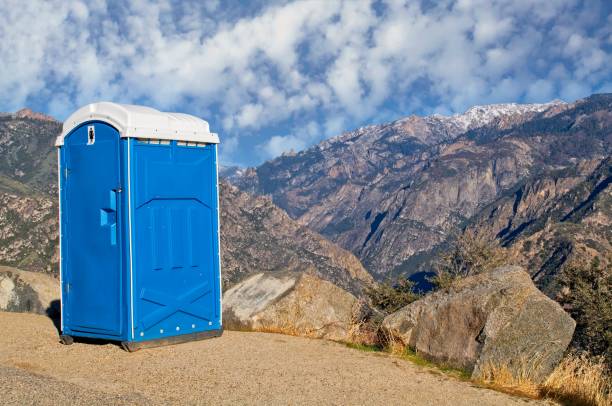 Best Portable bathroom rental  in Poinciana, FL